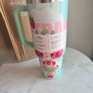 Stanley Pastel Strawberry Character Tumbler New in box.